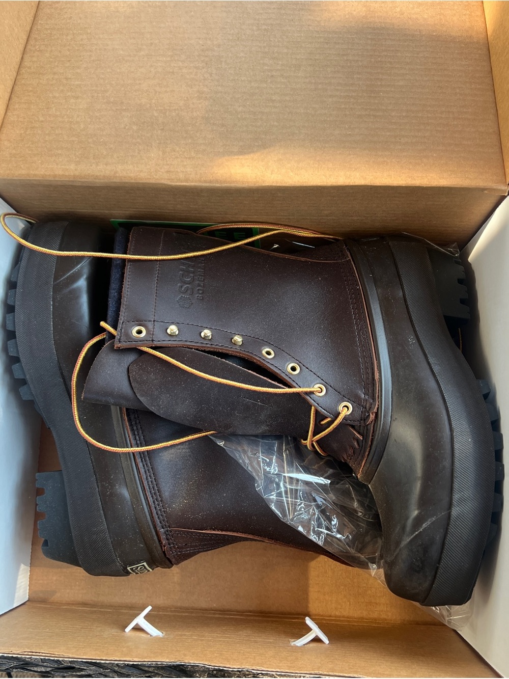 Schnee’s Western Packer ADV 10”